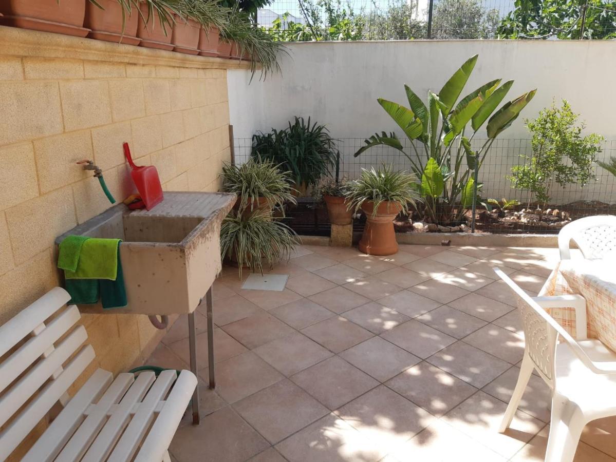 Casa Vacanza Rita Marina Di Pescoluse Extérieur photo
