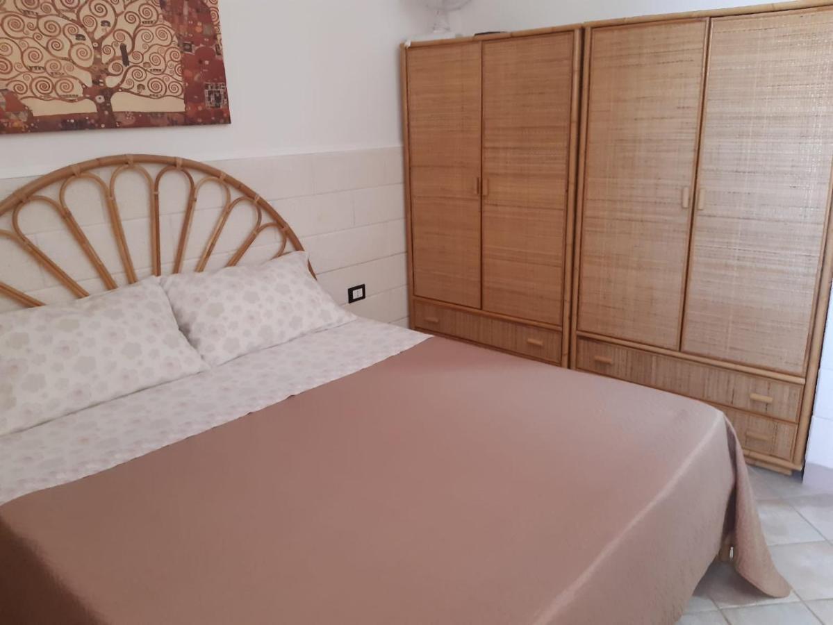 Casa Vacanza Rita Marina Di Pescoluse Extérieur photo