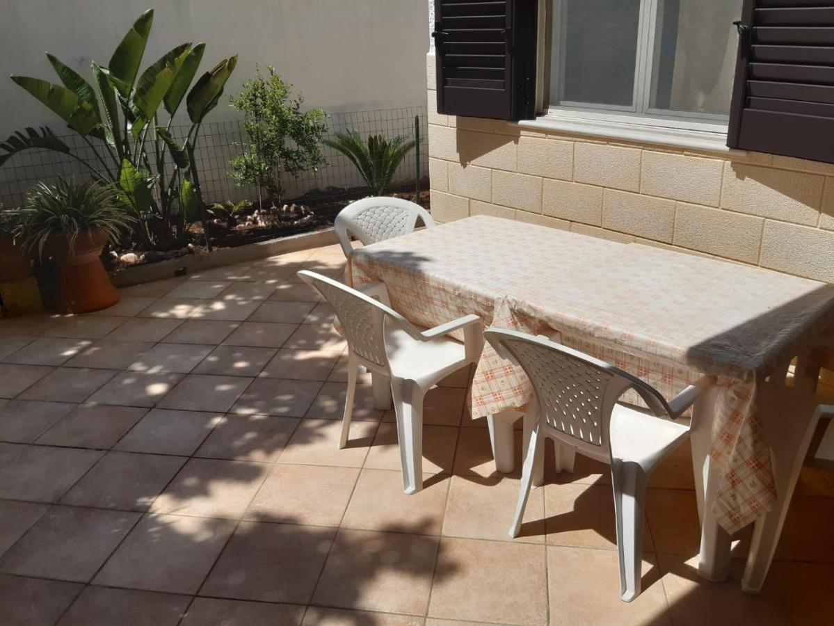 Casa Vacanza Rita Marina Di Pescoluse Extérieur photo