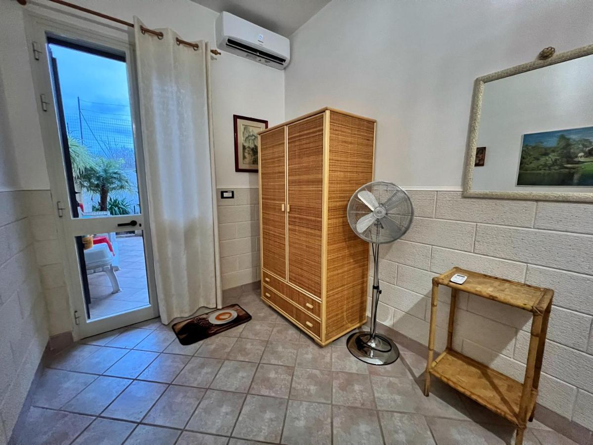 Casa Vacanza Rita Marina Di Pescoluse Extérieur photo